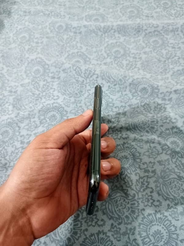 iPhone 11 pro 256 gb Non pta F. U 1