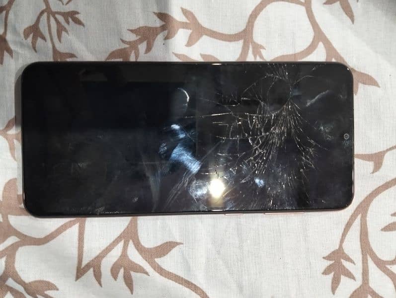 Samsung A04 4gb 64gb just glass damage 2