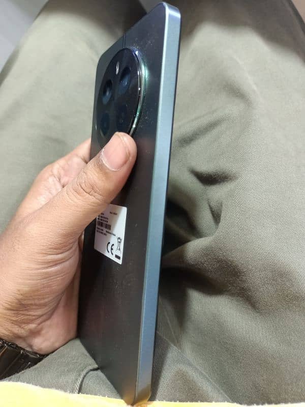 Realme 12 8/256 new 2