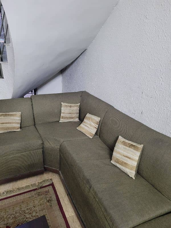 L shaped 6 seater sofa 3