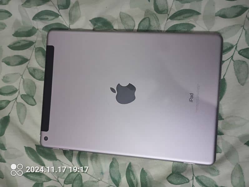 ipad 6 generation All ok not a single fault sealed pack 8