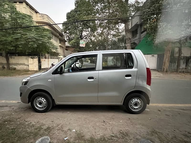 Suzuki WagonR VXR 2022 7