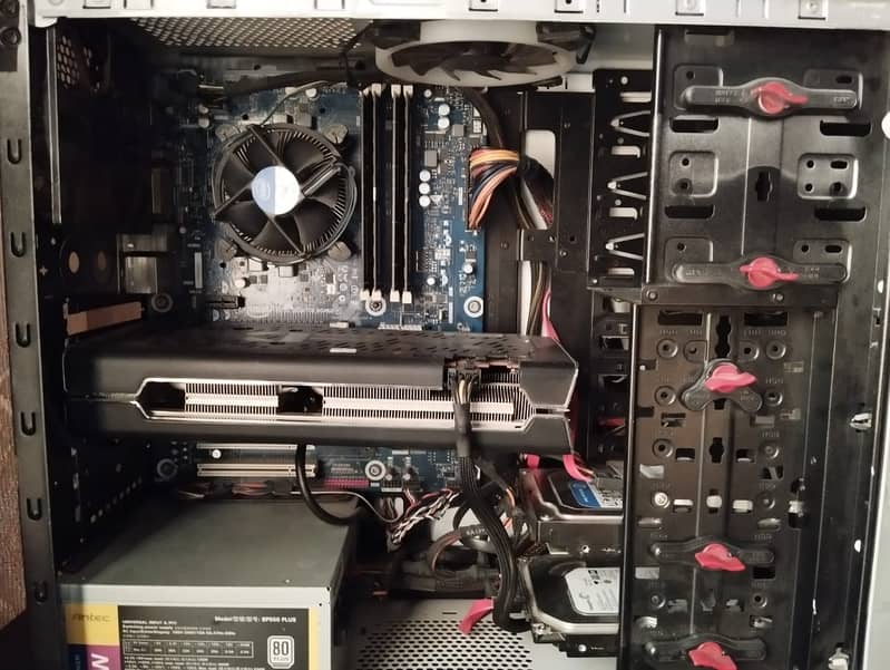 Gaming PC for Sale – RX 5600XT, 16GB RAM, i7 3770 0