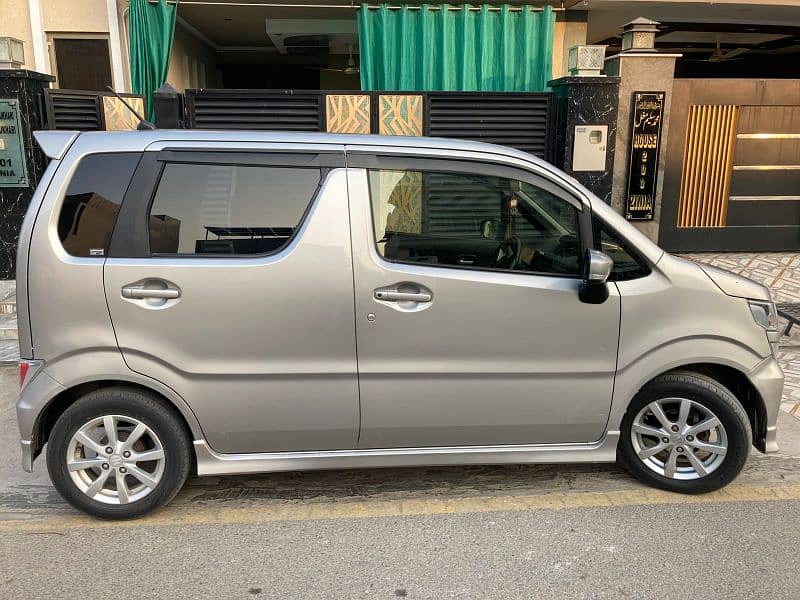 Suzuki Wagon R Stingray 2018/2023 3