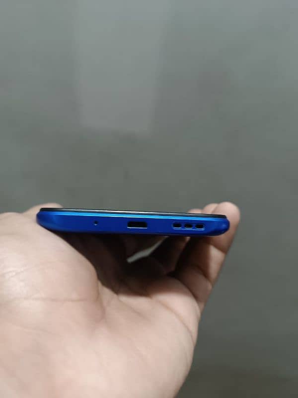 Redmi 9C 2/32 storage. PTA Approved 3