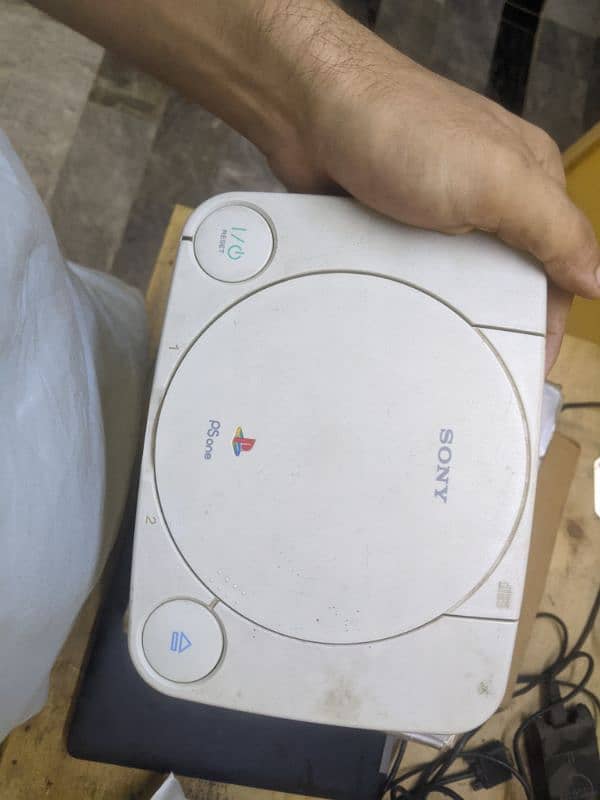 PlayStation 1 Slim 5