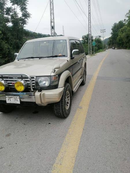 Mitsubishi Pajero 1994 2