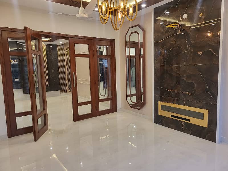 10 Marla Most Luxurious House Available For Sale In Phase 1 Bahria Orchard Lahore 6