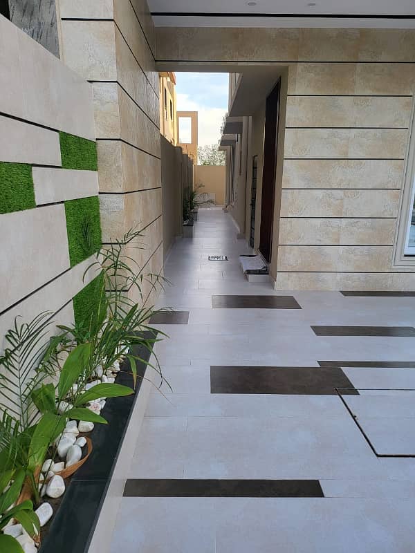 10 Marla Most Luxurious House Available For Sale In Phase 1 Bahria Orchard Lahore 24