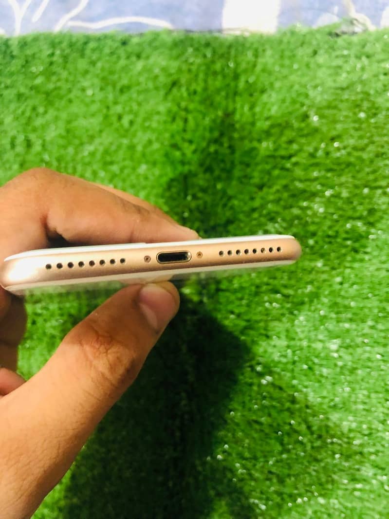 iphone 8 plus 256 GB PTA approved My WhatsApp number 03414863497 1