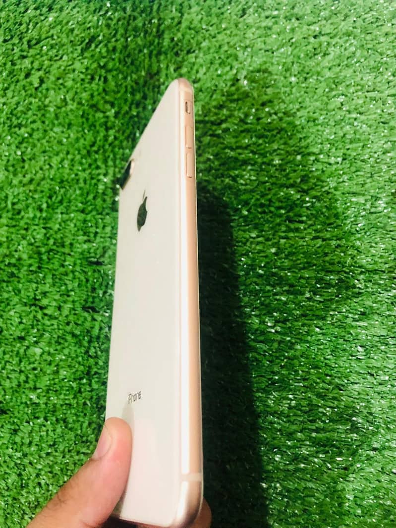 iphone 8 plus 256 GB PTA approved My WhatsApp number 03414863497 2