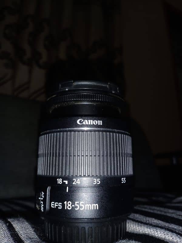 canon 1300d camera, 18,55lens , yongnou 50mm F 1.8 12