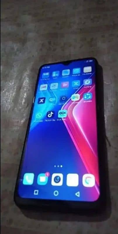 Infinix Hot 11 play Ram 4 Rom 64 3