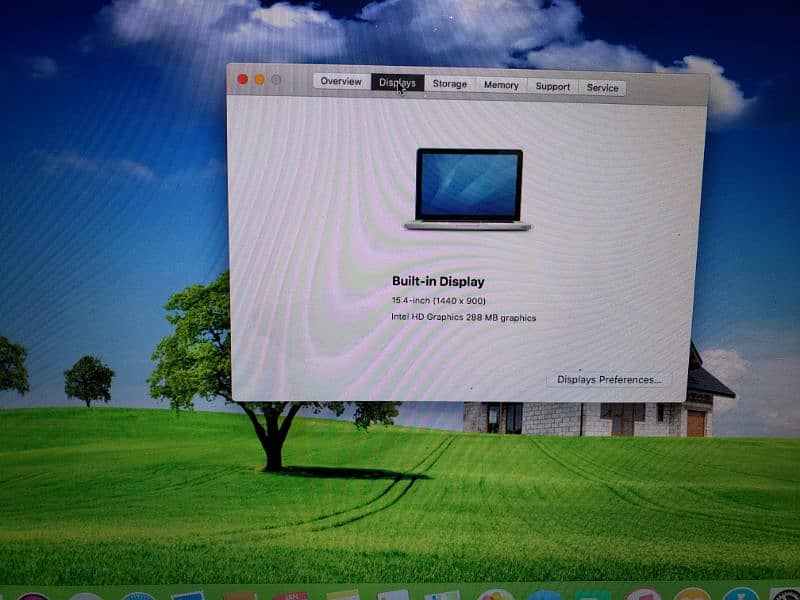 Apple Macbook pro mid 2010 Core i5 4GB Ram /320GB Hard  A plus 6