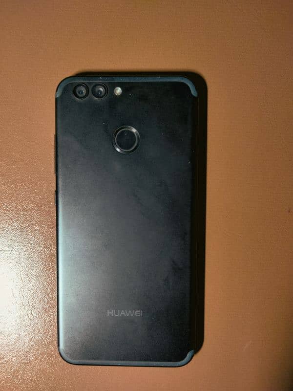 Huawei nova 2 1