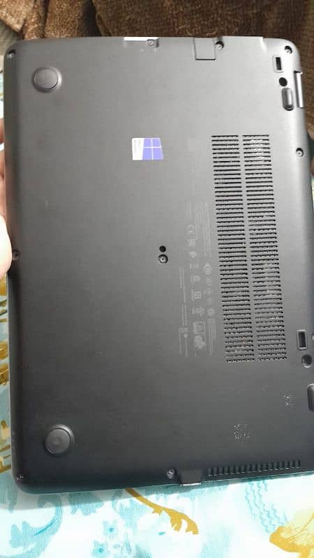 HP elite book 745G4 lush condition 10