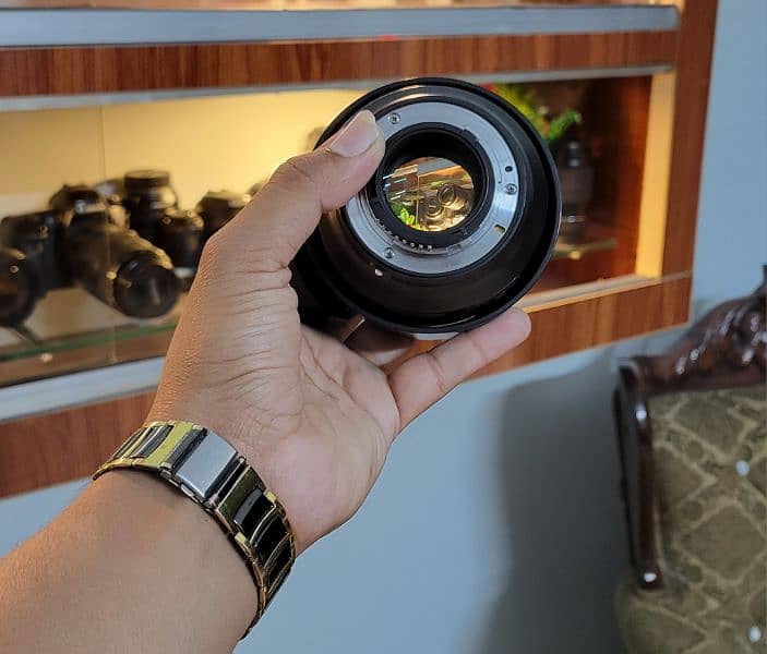 Nikon 85mm f1.8g (10/10++ Like new) 4