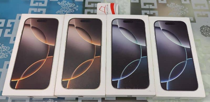 Iphone 11,12,13,14,15,16 4