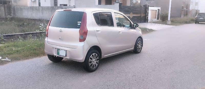 Daihatsu Mira 2009 3