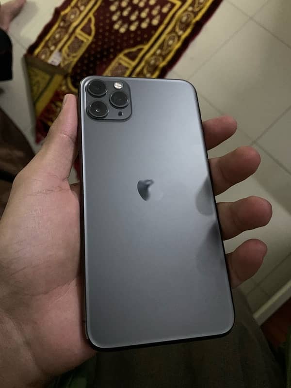 iphone 11 pro max 1