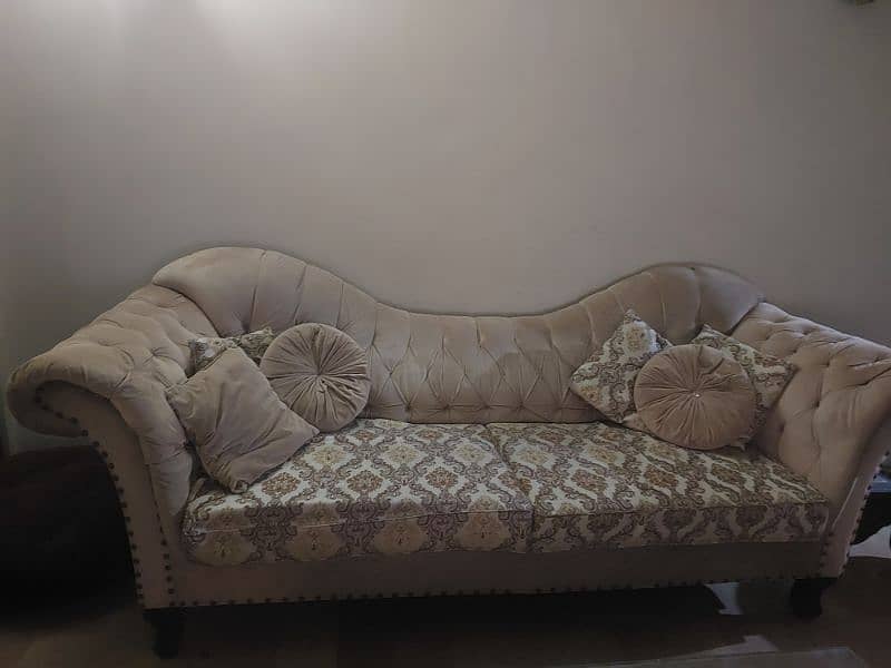 seven seater sofa molt foam almost new 0