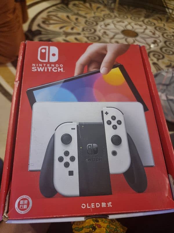 Nintendo Switch 0