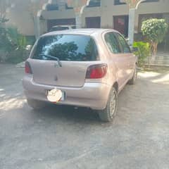 Toyota Vitz 2000