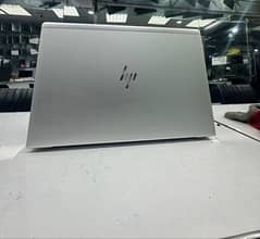 hp i5 8th gen 15.6 "led