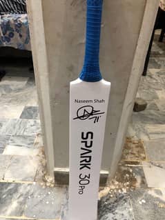 brand new bat Naseem shah sponsored