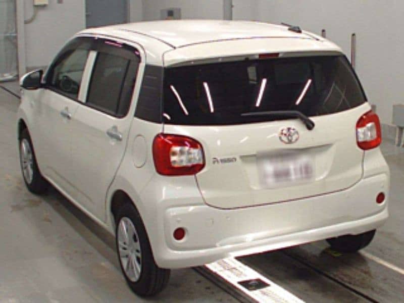 Toyota Passo 2021 XL-S PACKAGE (FULLY LOADED) - PEARL WHITE 6