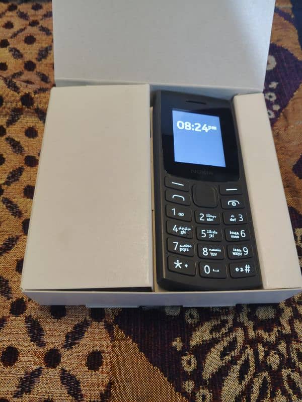 Nokia 110 complete box 3