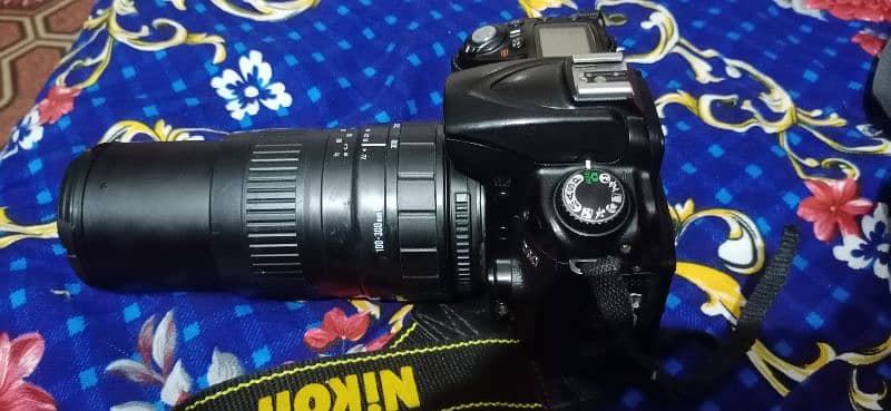 Nikon camera DSLAR D90 5