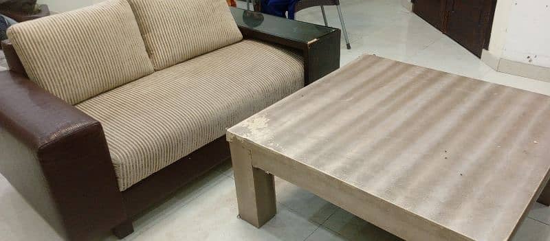 3Seateed sofa with center Table and side tables 5