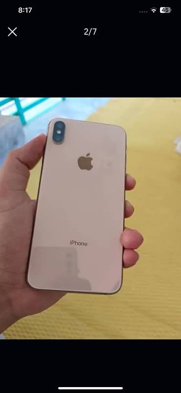 IPHONE XSMX MAX GOLD 256 GB FOR SALE 3