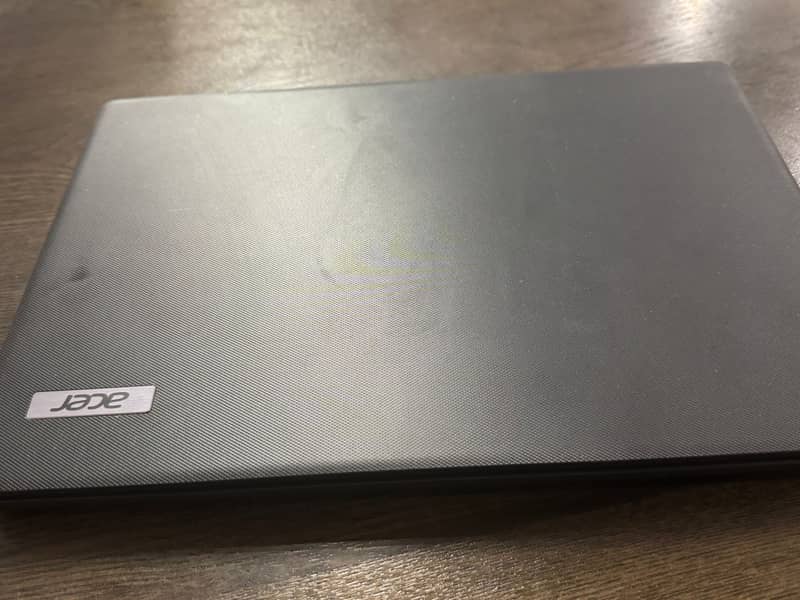 Acer TravelMate 14 inch Laptop 0