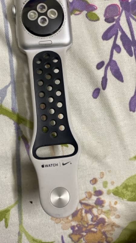 Apple watch Series 3 38mm nike edition 1