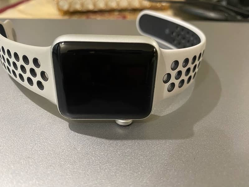 Apple watch Series 3 38mm nike edition 2