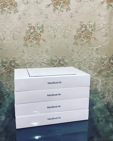 Brand New Macbook Air M3 13-inch 1