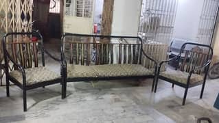 metal sofa set, 8/10 in good condition, urgent sell