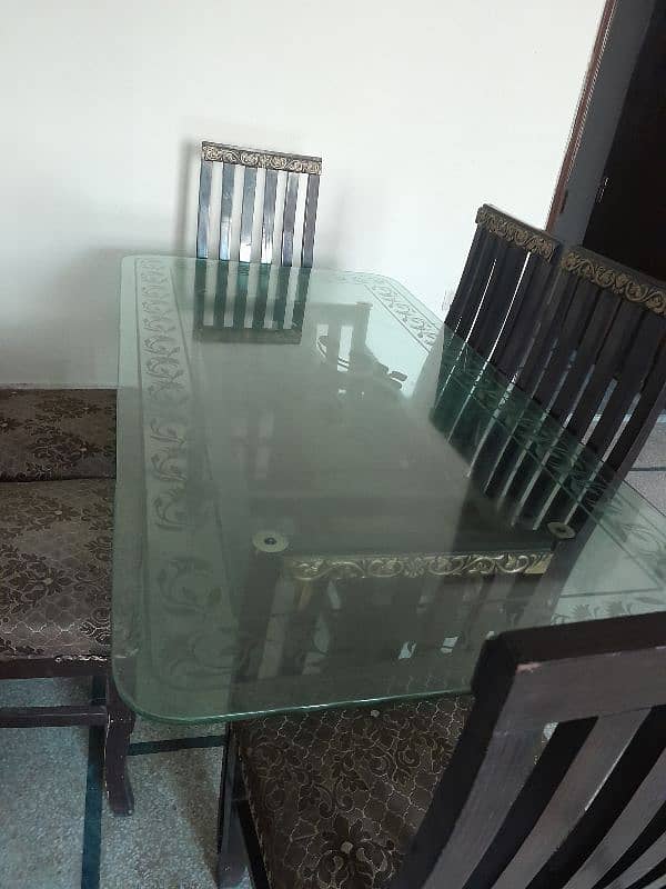 6 chairs solid dining table solid glass stylish 4