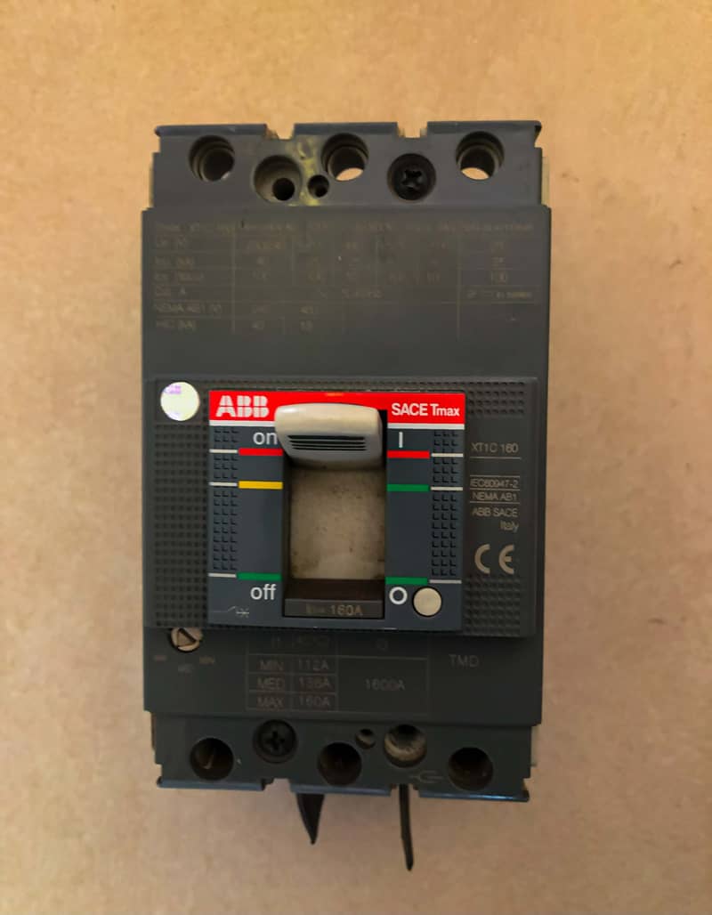 ABB - Molded Case Circuit Breake (LOW VOLTAGE SWITCHGEAR COMPONENTS) 2