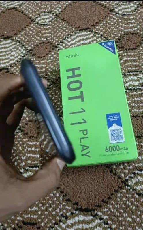 INFINIX HOT 11 PLAY. . 4GB/64GB. . 6000 MAH BATRY PTA AROVED WITH BOX 7