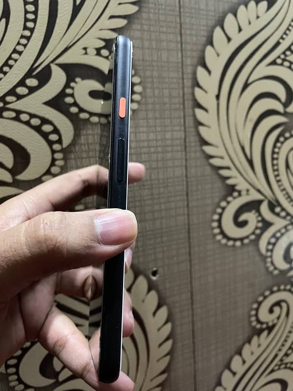 google pixel 4XL 1