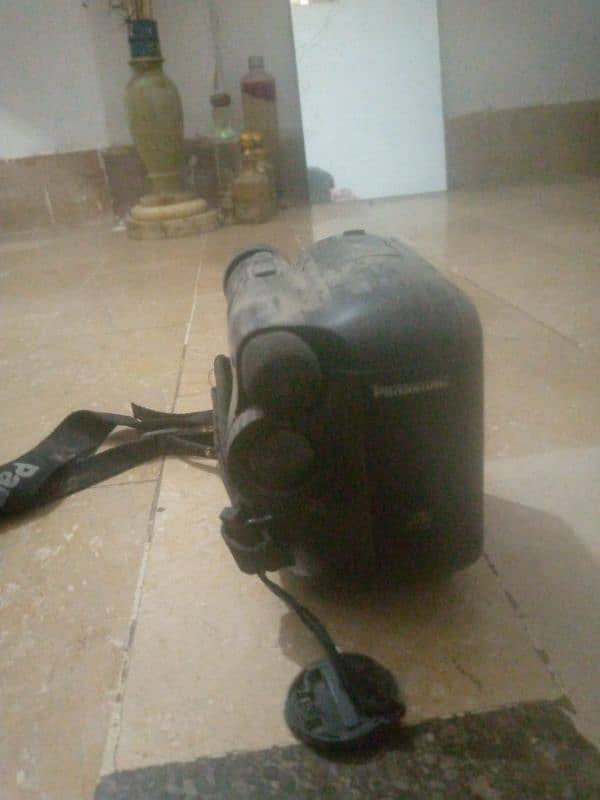 old Camera 8