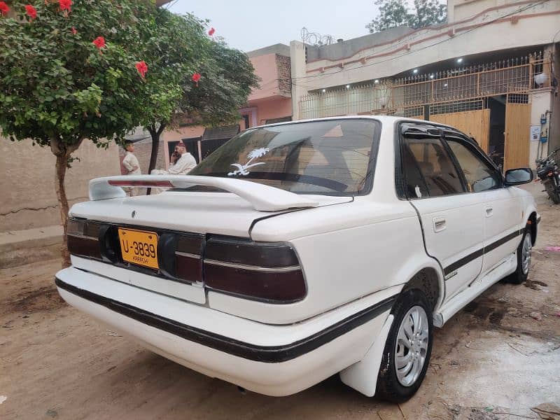 Toyota Corolla 2.0 D 1987 15