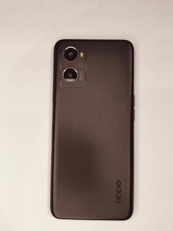 OPPO A96 0