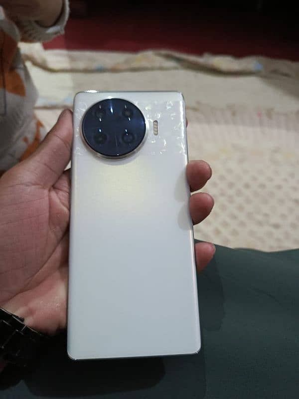 spark 20 pro plus 3