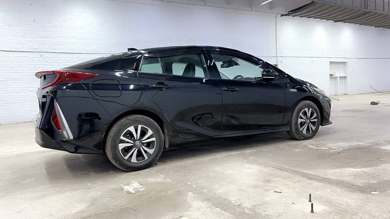 Toyota Prius 2021 1