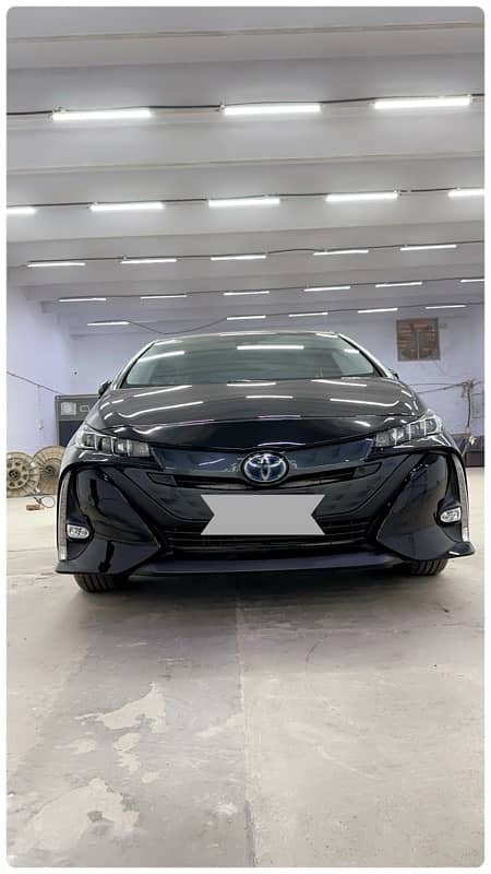 Toyota Prius 2021 3