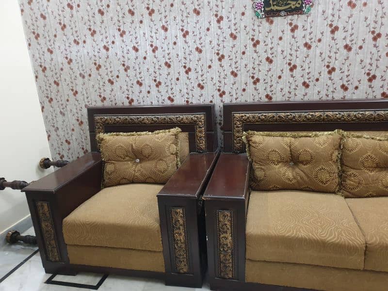 Sofa set with central table 5